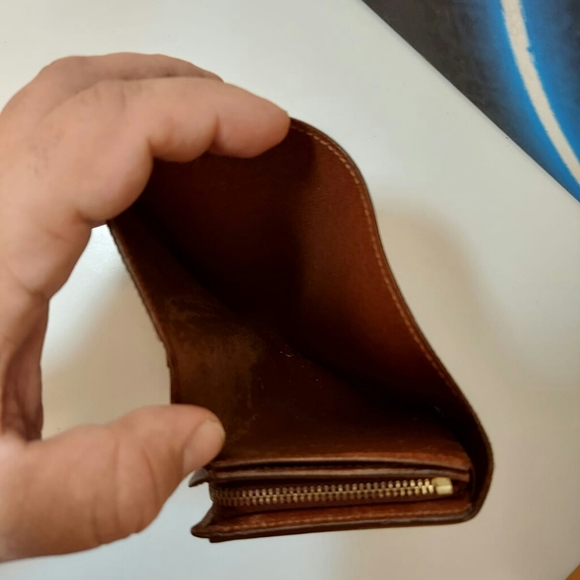 Authentic louis vuitton monogram - Picture 8 of 12